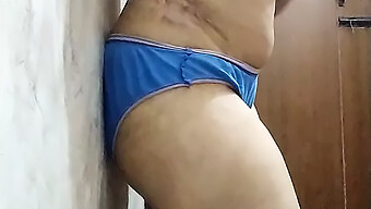 Indian Desi Gay Massage: Amateur Gay Masturbation With Oil