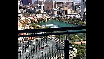 A Hood Pulls Up On A White Bitch At The Cosmopolitan Hotel In Las Vegas For Some Interracial Fucking