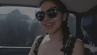 60 Fps Handjob In A Taxi With A Sexy Latina