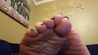 Pov Negro: Soles Tease