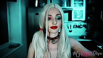 Teen Harley Quinn'S Sensual Cosplay Performance