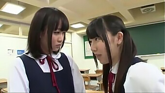 Japanese Lesbians: Two Hot Schoolgirls Engage In A Sensual Lesbian Battle