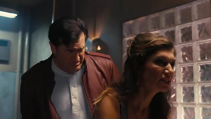 Halloween Špeciál: Jennifer Oslobodená V Ash Vs Evil Dead S1e01