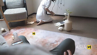 Asian Teen 18 Years Old Gets Painted And Fucked