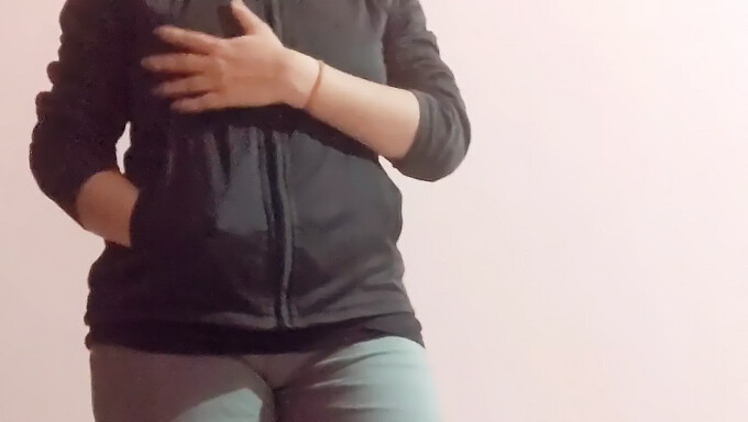 Indian Teen Sneha'S Big Ass And Pussy In Lingerie