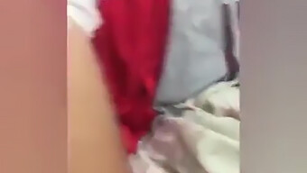 Assista A Um Cara Quente De 18 Anos Se Dando Prazer Com Um Brinquedo Sexual